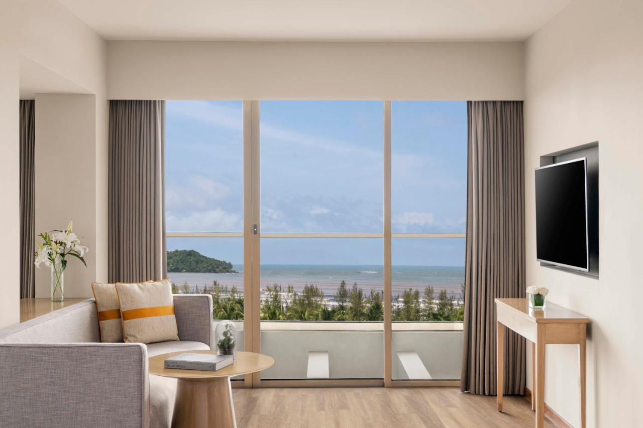 Vivanta Goa, Miramar Панаджи Экстерьер фото